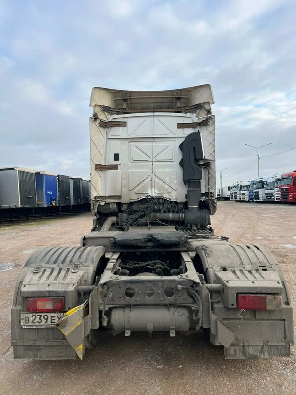 Ford Cargo 4x2 Седельный тягач — фото 4