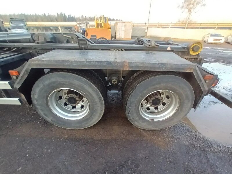 FAW J6 6x4 Мультилифт — фото 12