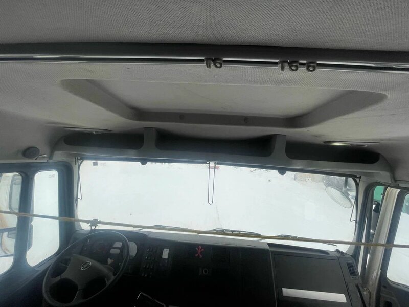 Shacman (Shaanxi) SX 6x6 Самосвал — фото 15