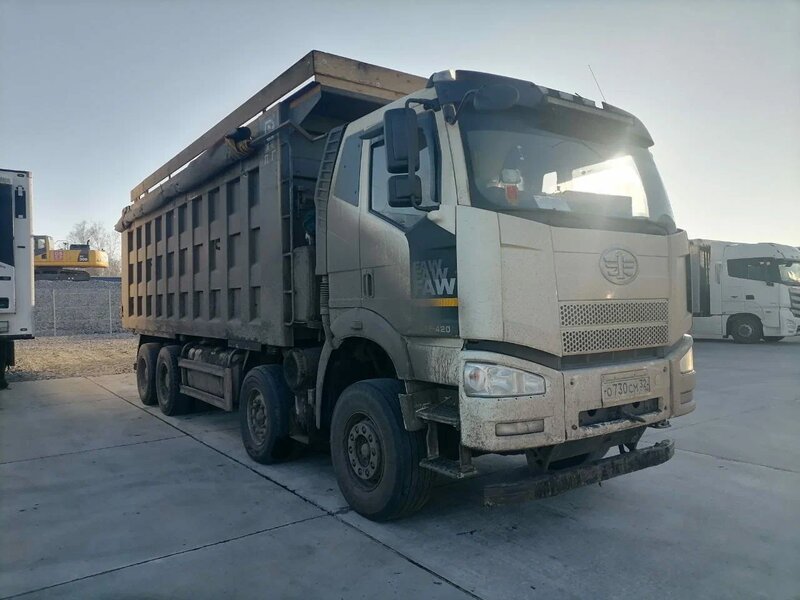 FAW J6 8x4 Самосвал — фото 3