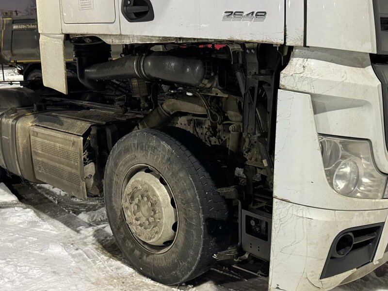 Mercedes-Benz Actros 6x4 Седельный тягач — фото 14