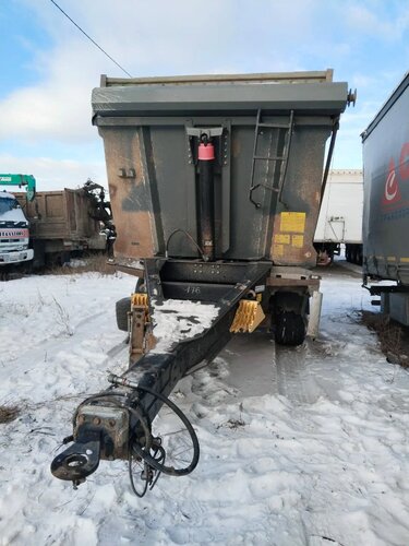 РИАТ 858 Прицеп самосвал