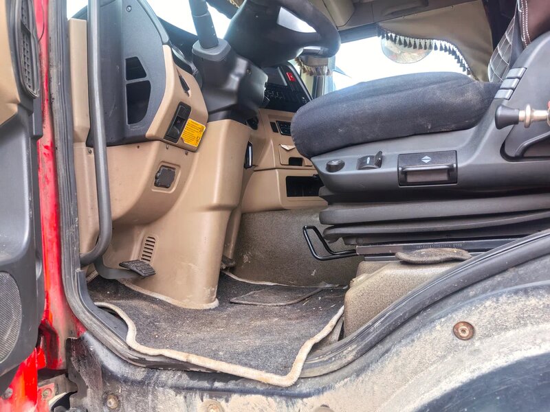 Howo T5G 8x4 Самосвал — фото 6