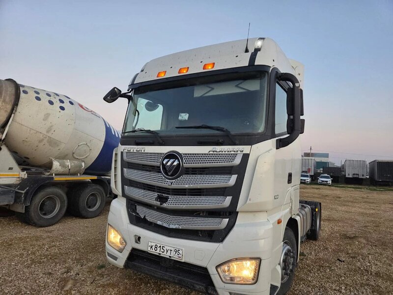 Foton AUMAN 4x2 Седельный тягач — фото 3