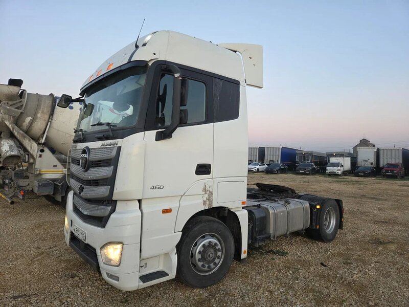 Foton AUMAN 4x2 Седельный тягач — фото 4