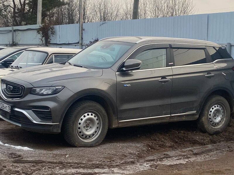 Geely Atlas Pro — фото 3
