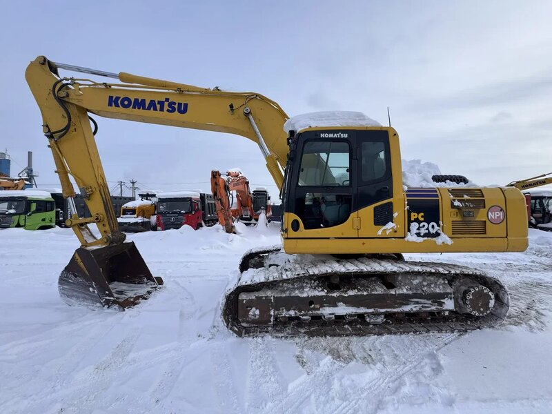 KOMATSU PC 220 Экскаватор — фото 6