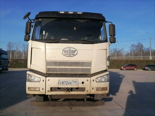 FAW J6 8x4 Самосвал
