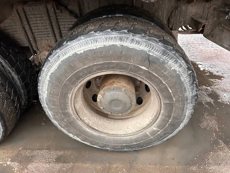 Shacman (Shaanxi) SX 8x4 Самосвал — фото 10
