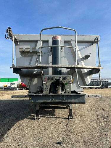 Bodex KIS-3W Полуприцеп самосвал