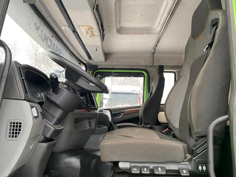 Shacman (Shaanxi) SX 8x4 Самосвал — фото 9