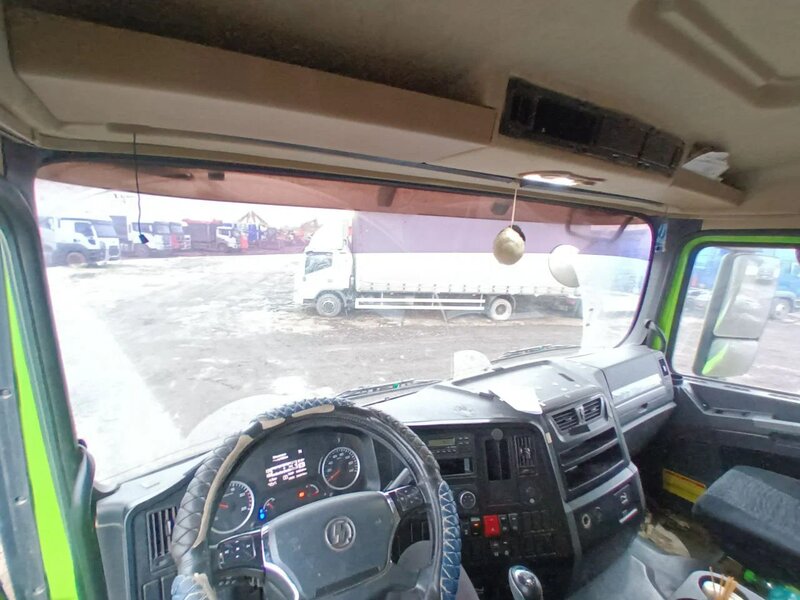 Shacman (Shaanxi) SX 8x4 Самосвал — фото 8