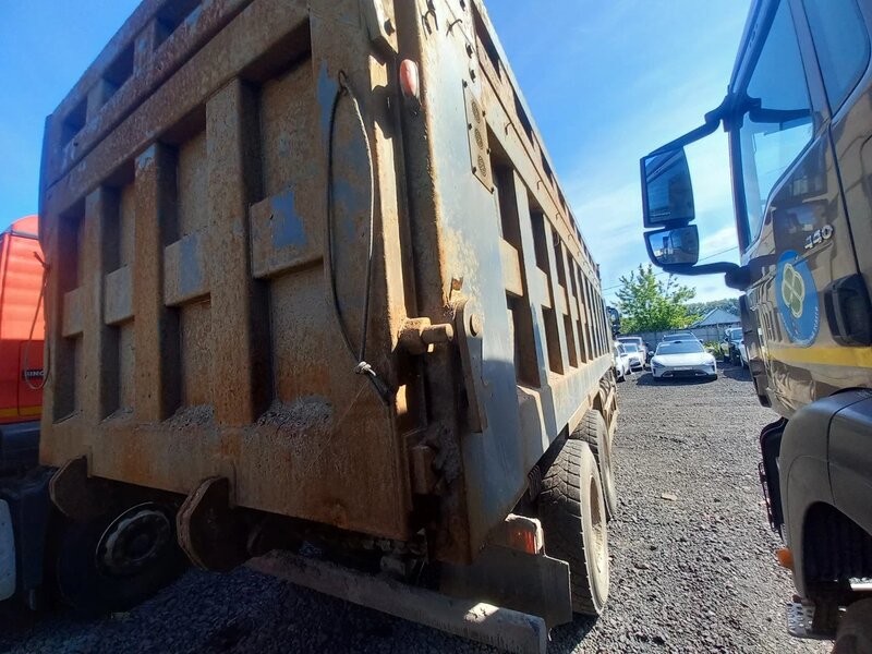 Shacman (Shaanxi) SX 8x4 Самосвал — фото 4