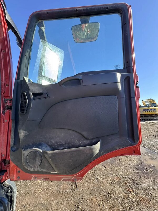 SITRAK C7H 6x4 Самосвал — фото 10