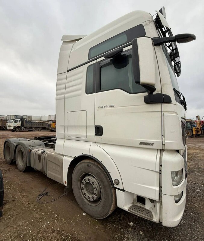 MAN TGX 6x4 Седельный тягач — фото 4