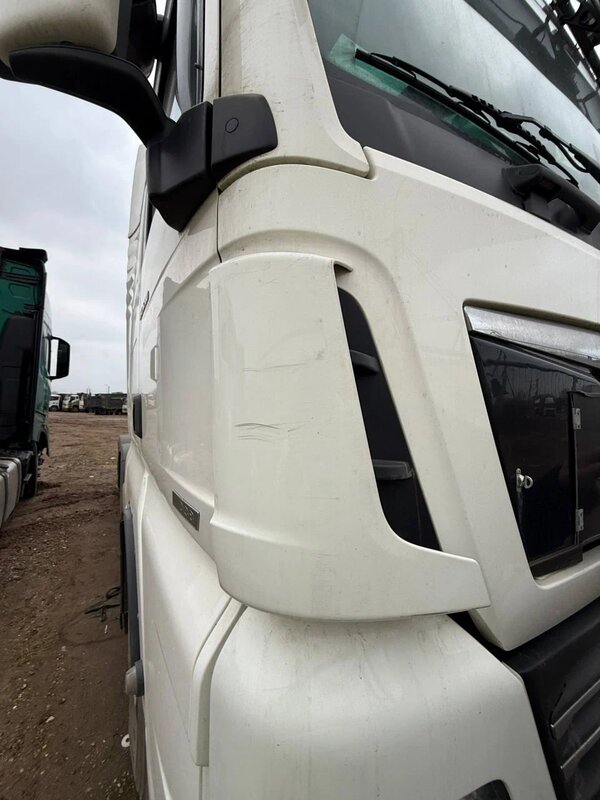 MAN TGX 6x4 Седельный тягач — фото 15