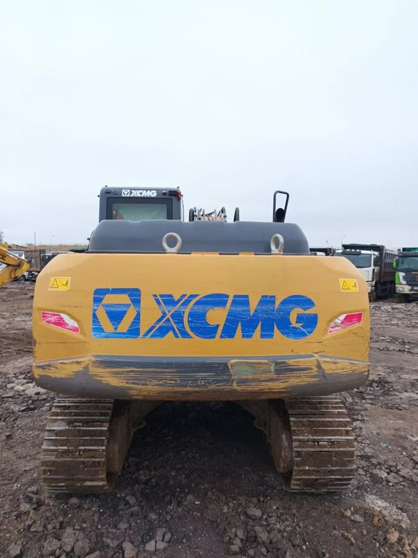 XCMG XE225 Экскаватор — фото 4