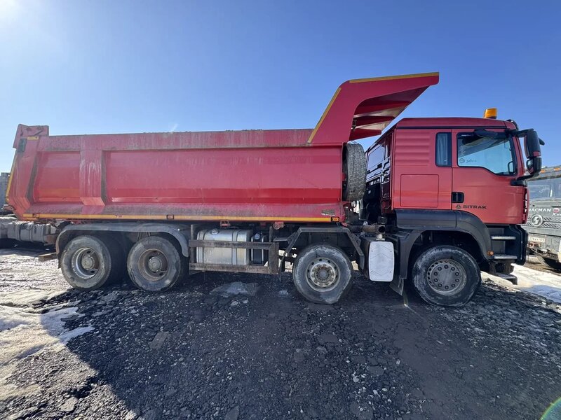 SITRAK C7H 8x4 Самосвал — фото 4