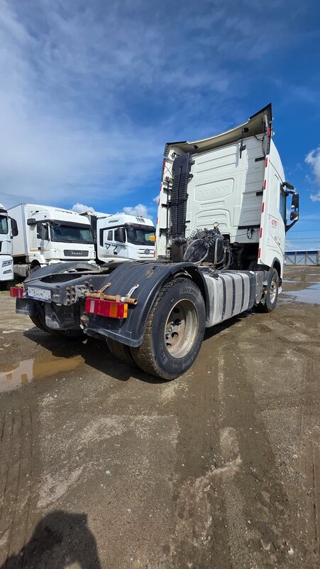 Volvo FH 4x2 Седельный тягач — фото 9