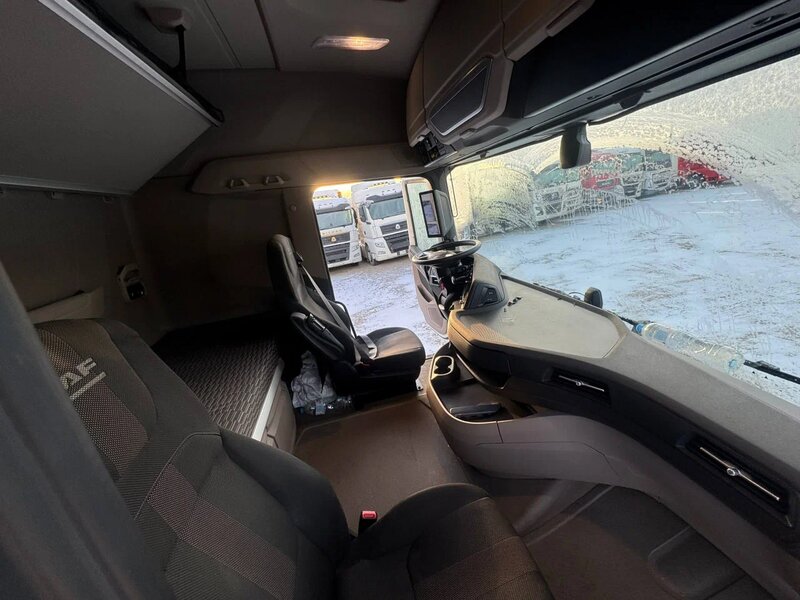 DAF XG 4x2 Седельный тягач — фото 7