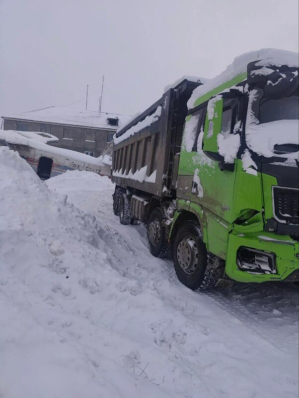 Shacman (Shaanxi) SX 8x4 Самосвал — фото 4
