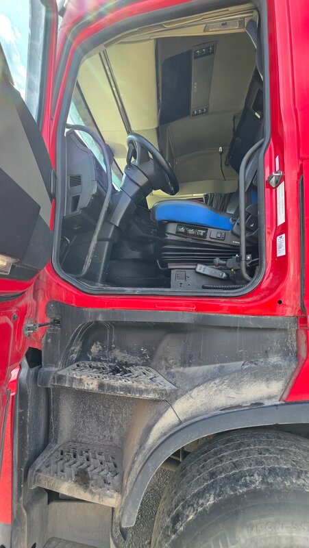 Volvo FH 6x4 Седельный тягач — фото 2