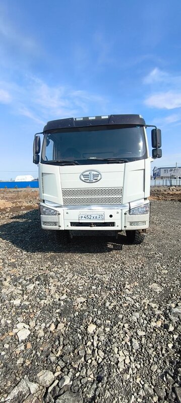 FAW J6 6x4 Самосвал — фото 1