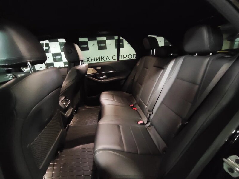 Mercedes-Benz GLE-CLASS — фото 14