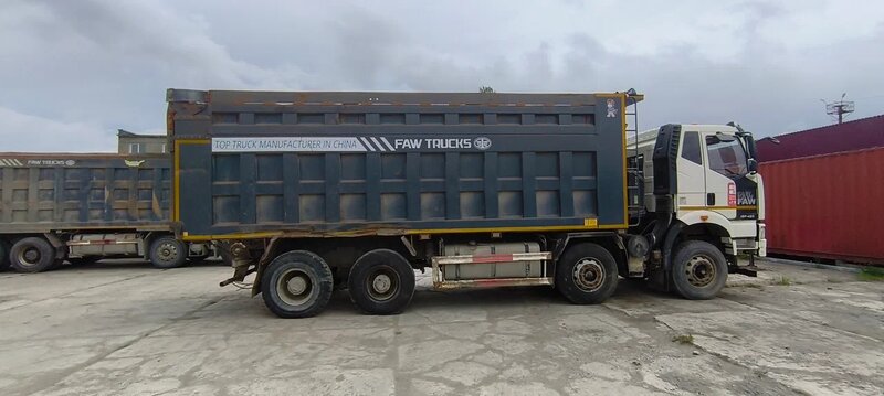 FAW CA 3310 8x4 Самосвал — фото 4