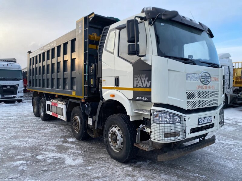 FAW CA 3310 8x4 Самосвал — фото 3