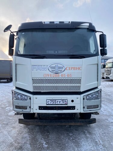 FAW CA 3310 8x4 Самосвал