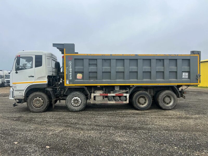 DongFeng KC 8x4 Самосвал — фото 2