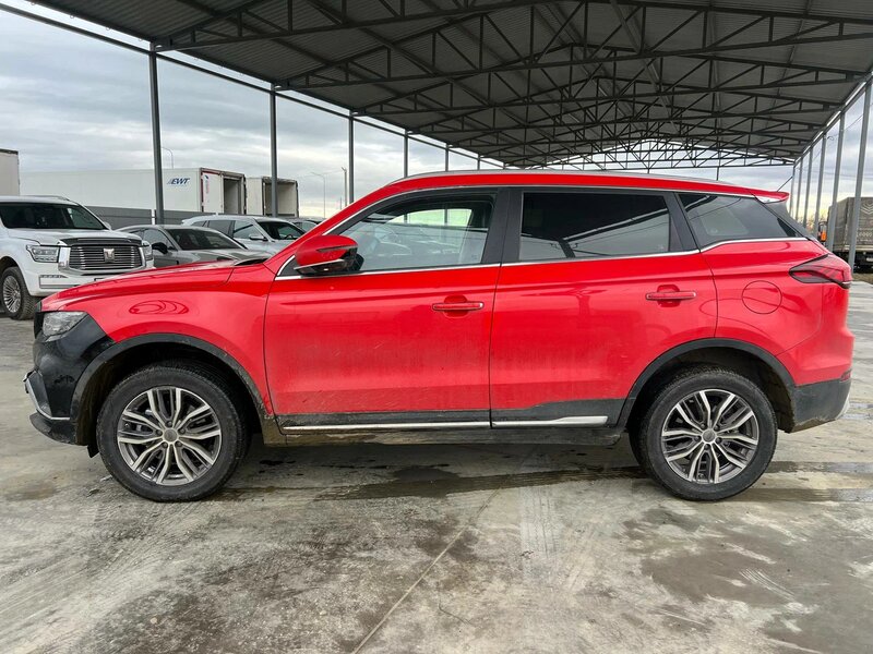 Geely Atlas Pro — фото 5