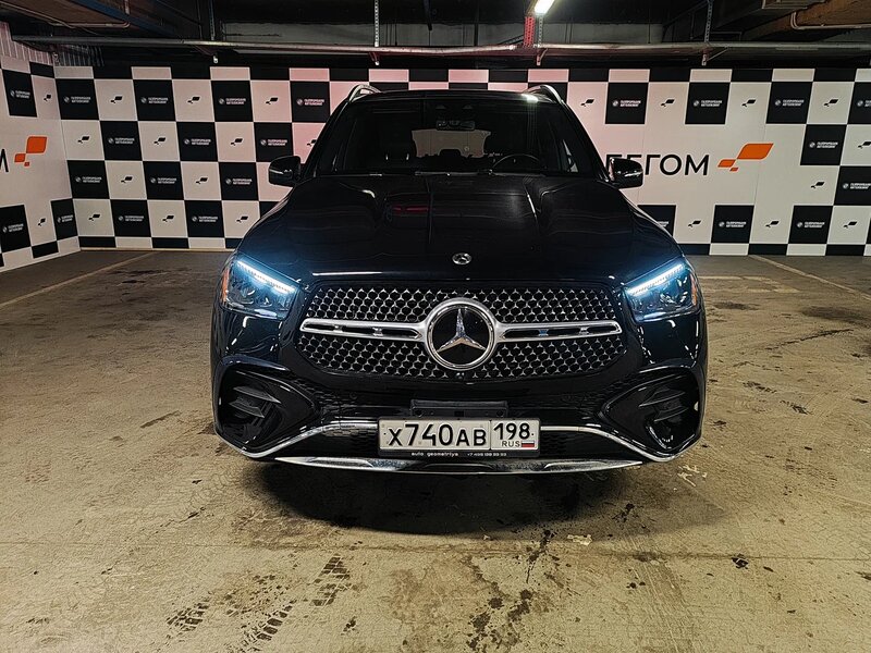 Mercedes-Benz GLE-CLASS — фото 1