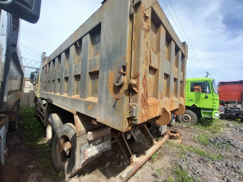 Shacman (Shaanxi) SX 6x6 Самосвал — фото 4