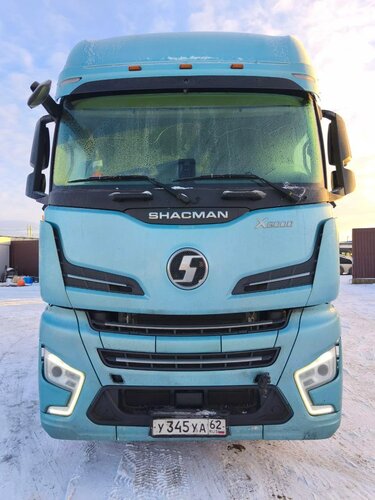 Shacman (Shaanxi) SX 4x2 Седельный тягач