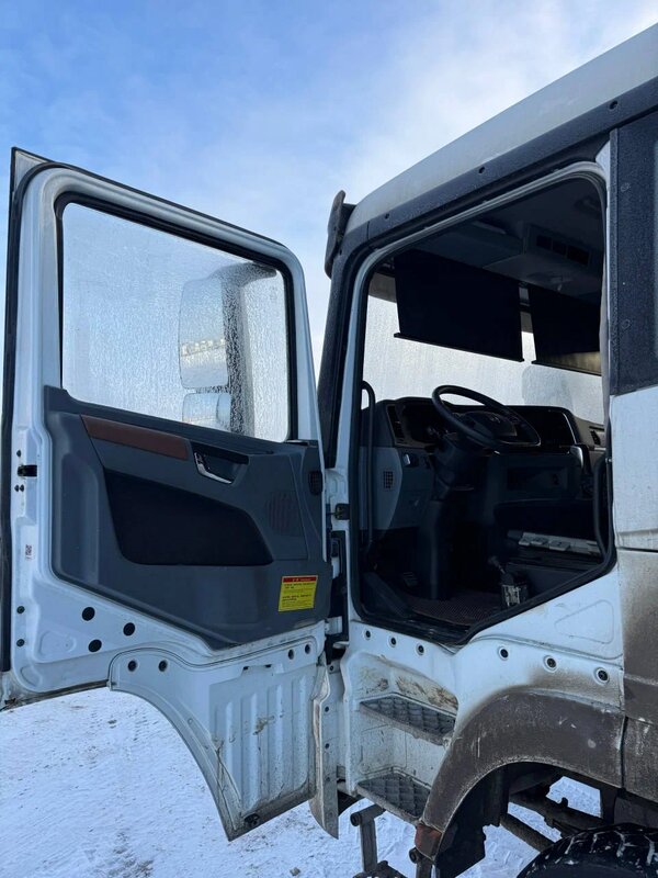 Shacman (Shaanxi) SX 8x4 Самосвал — фото 11