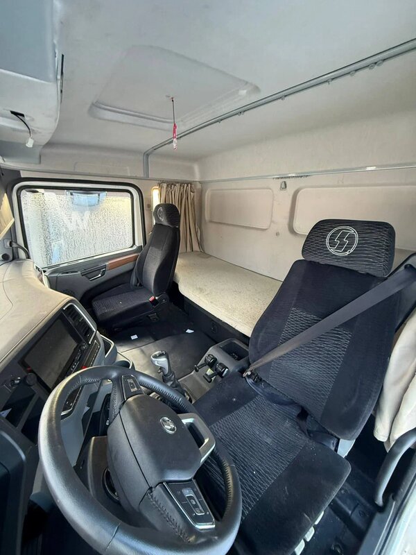 Shacman (Shaanxi) SX 8x4 Самосвал — фото 14
