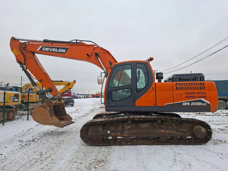 Doosan DX220 Экскаватор — фото 4