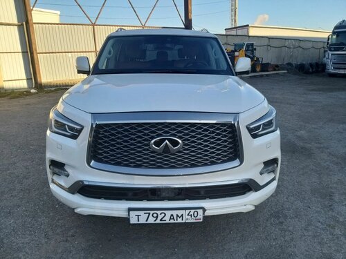 Infiniti QX80