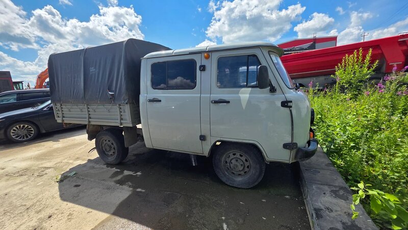 UAZ 3909 Бортовой — фото 3