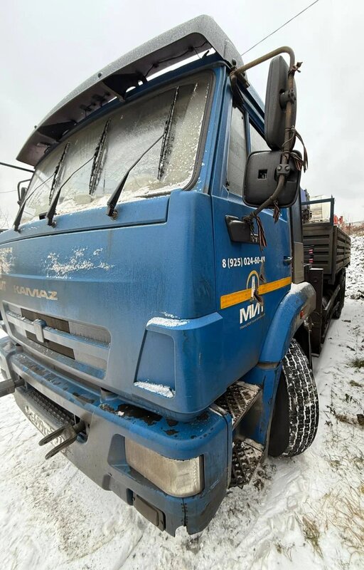 АВТОФЛАГМАН 3375 на шасси КамАЗ 65117 6x4 Бортовой с КМУ — фото 3