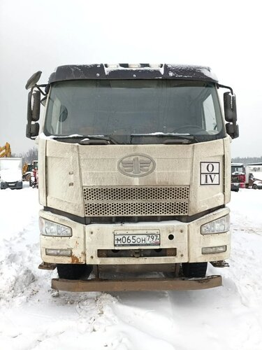 FAW J6 6x4 Самосвал