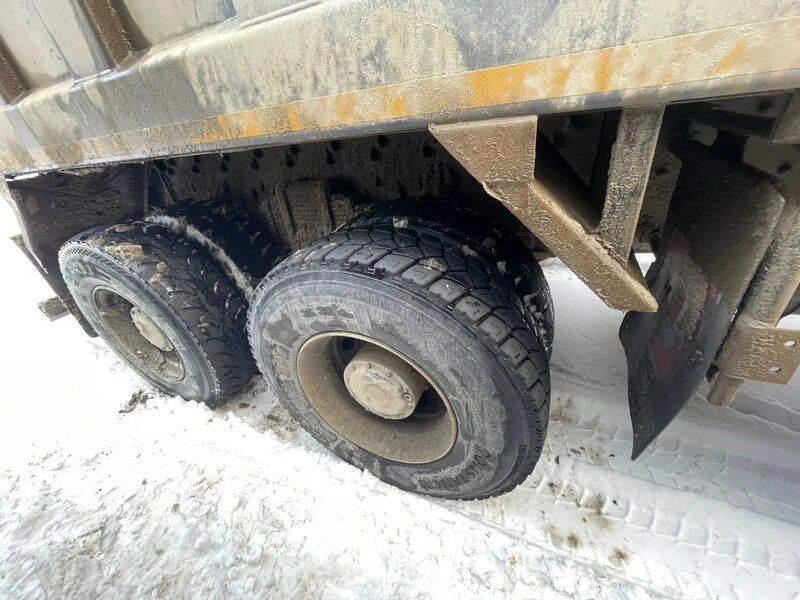 FAW J6 6x4 Самосвал — фото 9