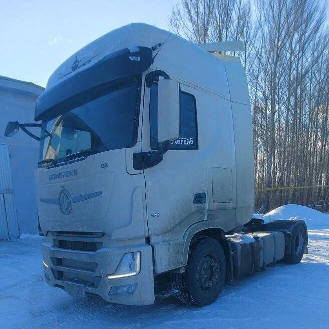 DongFeng GX 4x2 Седельный тягач — фото 3