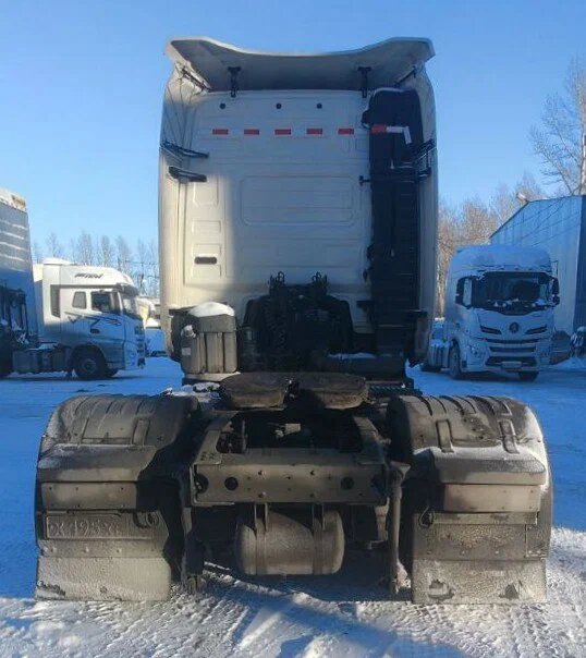 DongFeng GX 4x2 Седельный тягач — фото 8