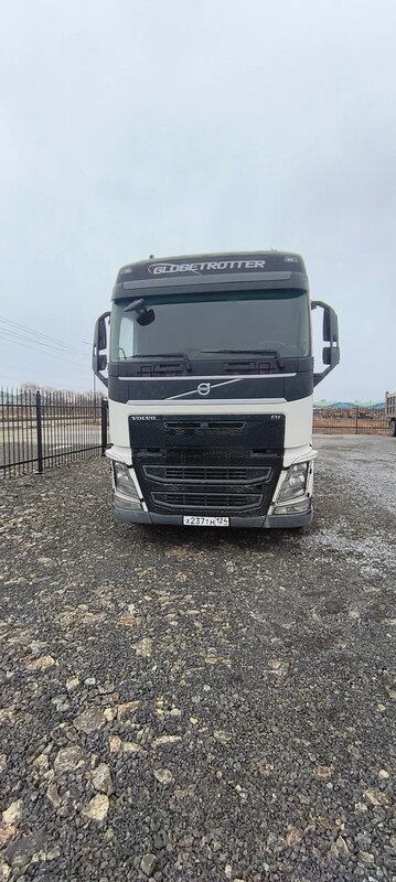 Volvo FH 6x4 Седельный тягач — фото 1