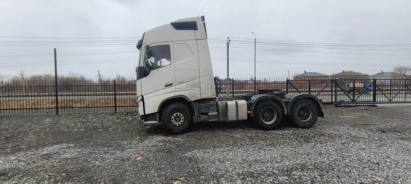 Volvo FH 6x4 Седельный тягач — фото 3