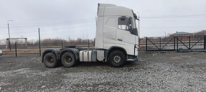 Volvo FH 6x4 Седельный тягач — фото 5