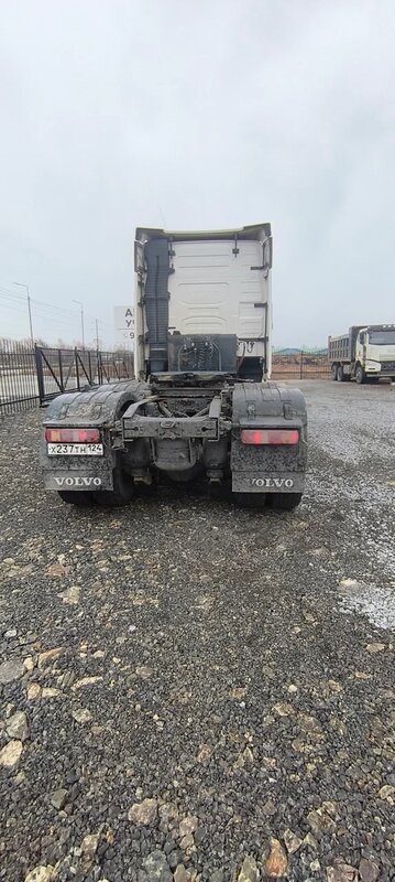 Volvo FH 6x4 Седельный тягач — фото 7